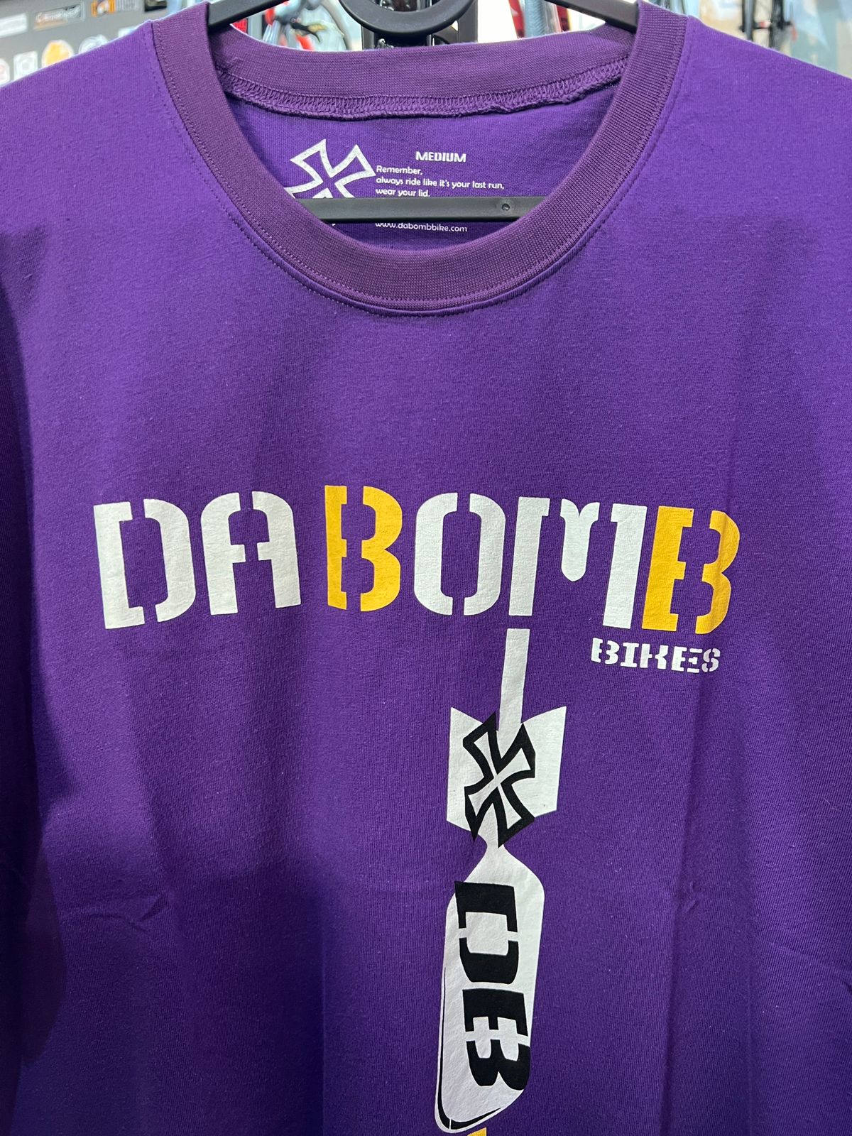 DA BOMB MEN T-SHIRT