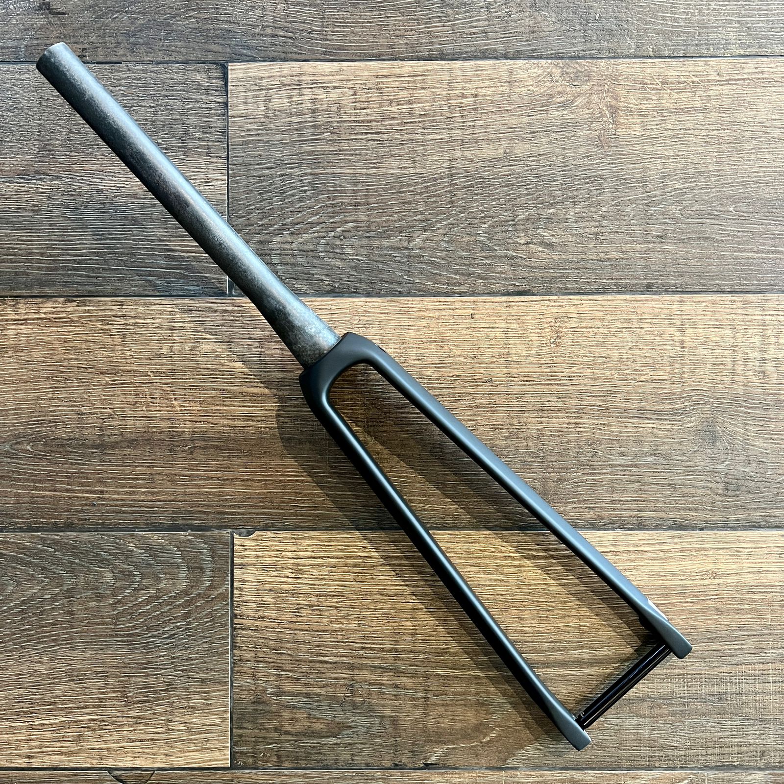 Carbon Fork / Road Bike Disc Tapered cycle2cycleuae